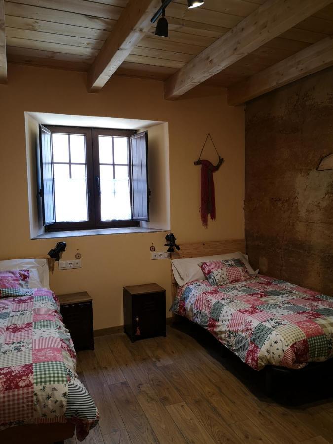 L' Abilleiru Albergue Rural Santibanez de Valdeiglesias Екстериор снимка