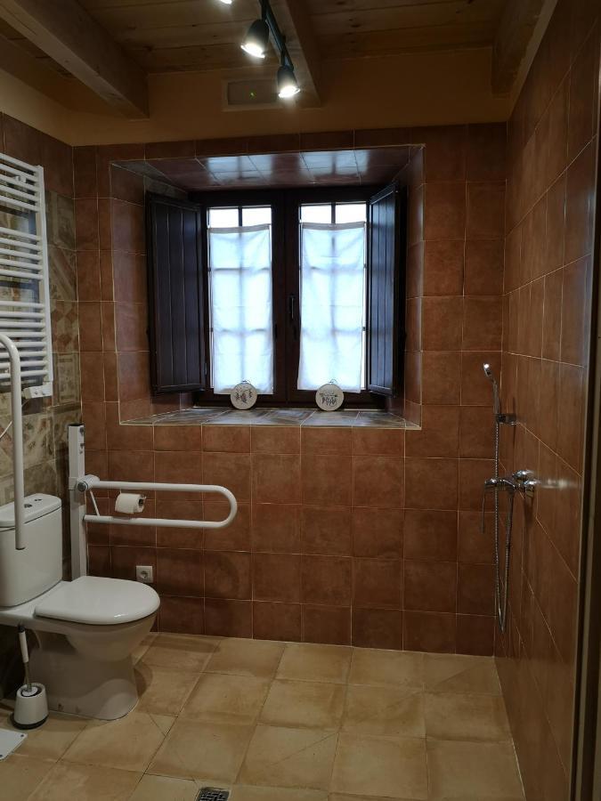 L' Abilleiru Albergue Rural Santibanez de Valdeiglesias Екстериор снимка